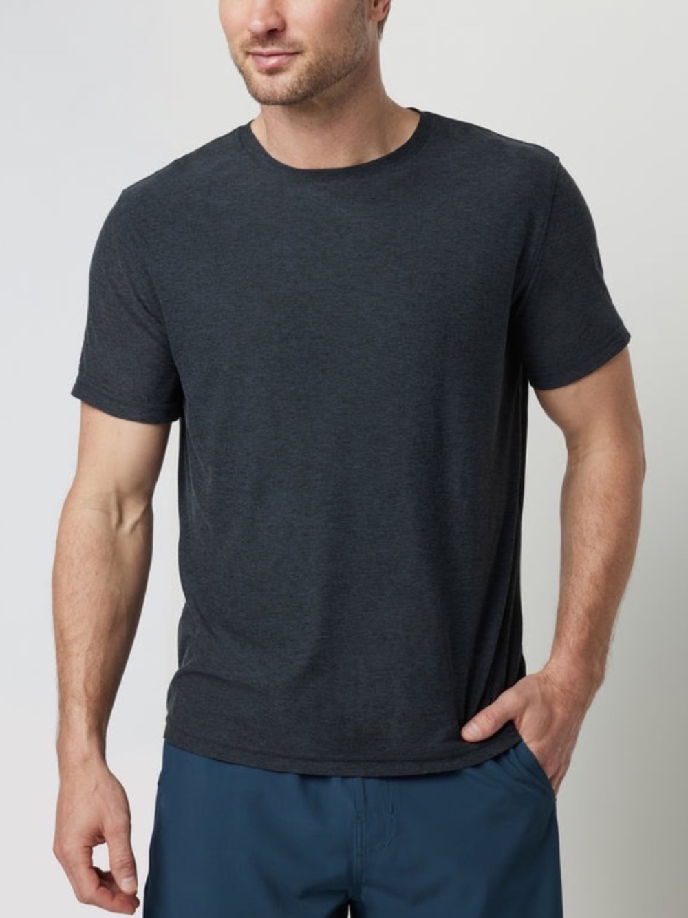 Vuori Charcoal Heather Strato Tech Tee